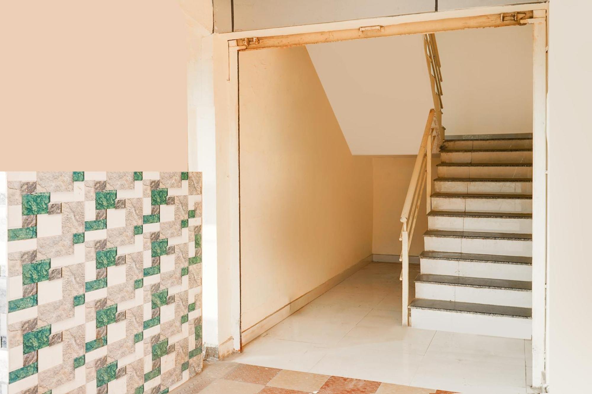 Super Townhouse Marathahalli Near Klm Fashion Mall Bengaluru Kültér fotó