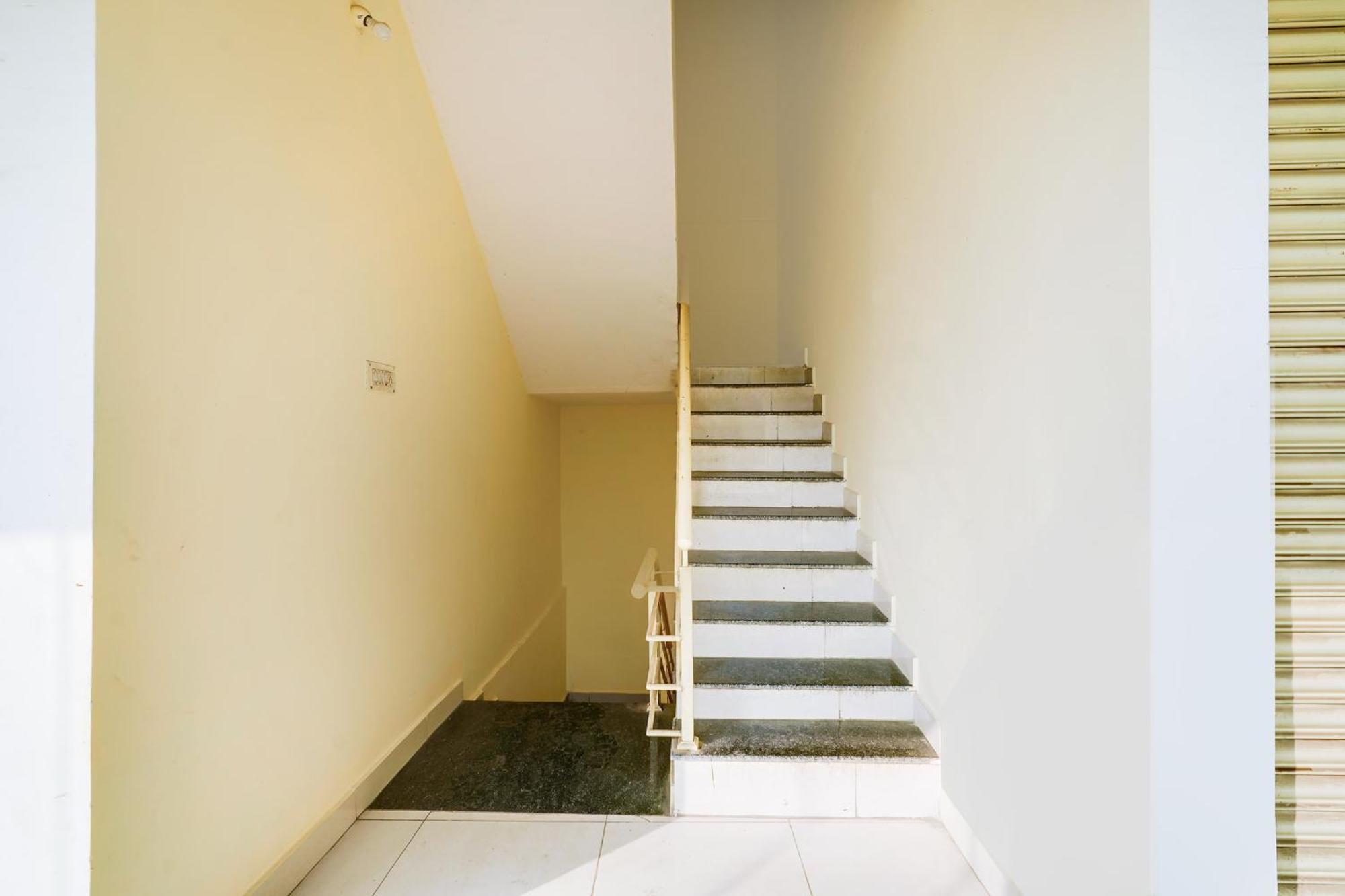 Super Townhouse Marathahalli Near Klm Fashion Mall Bengaluru Kültér fotó